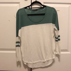 Long sleeve tee
